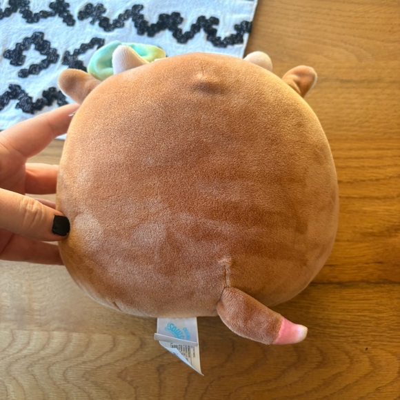 Squishmallows 2021 Griella Amal plush cow stuffed animal toy - Picture 6 of 6